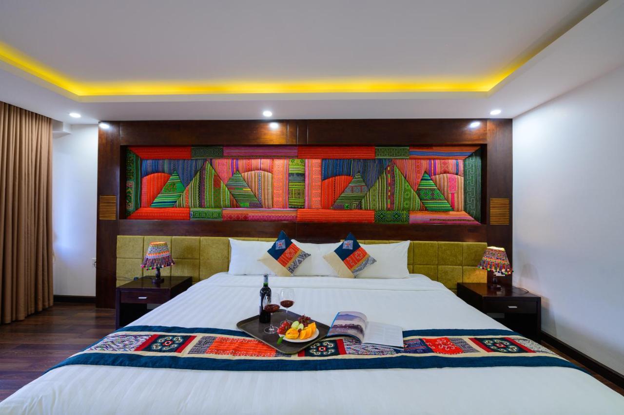 Hotel Moc 3*